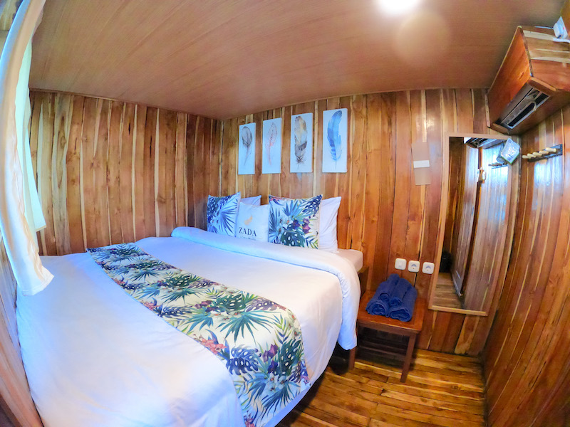 zada-PRIVATE-CABIN